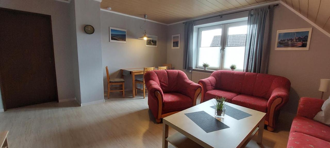 Haus Im Wiesengrund Esens Exteriör bild
