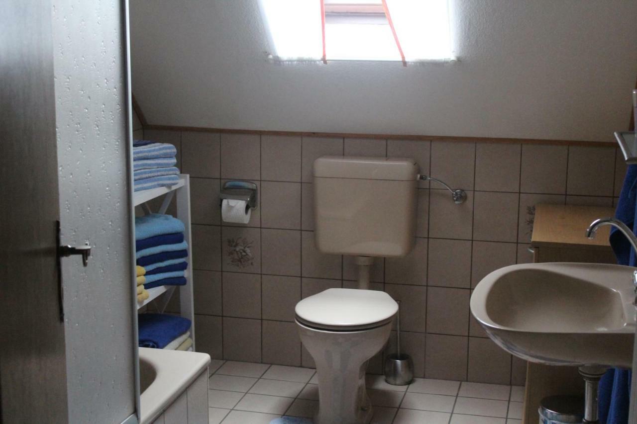 Haus Im Wiesengrund Esens Exteriör bild